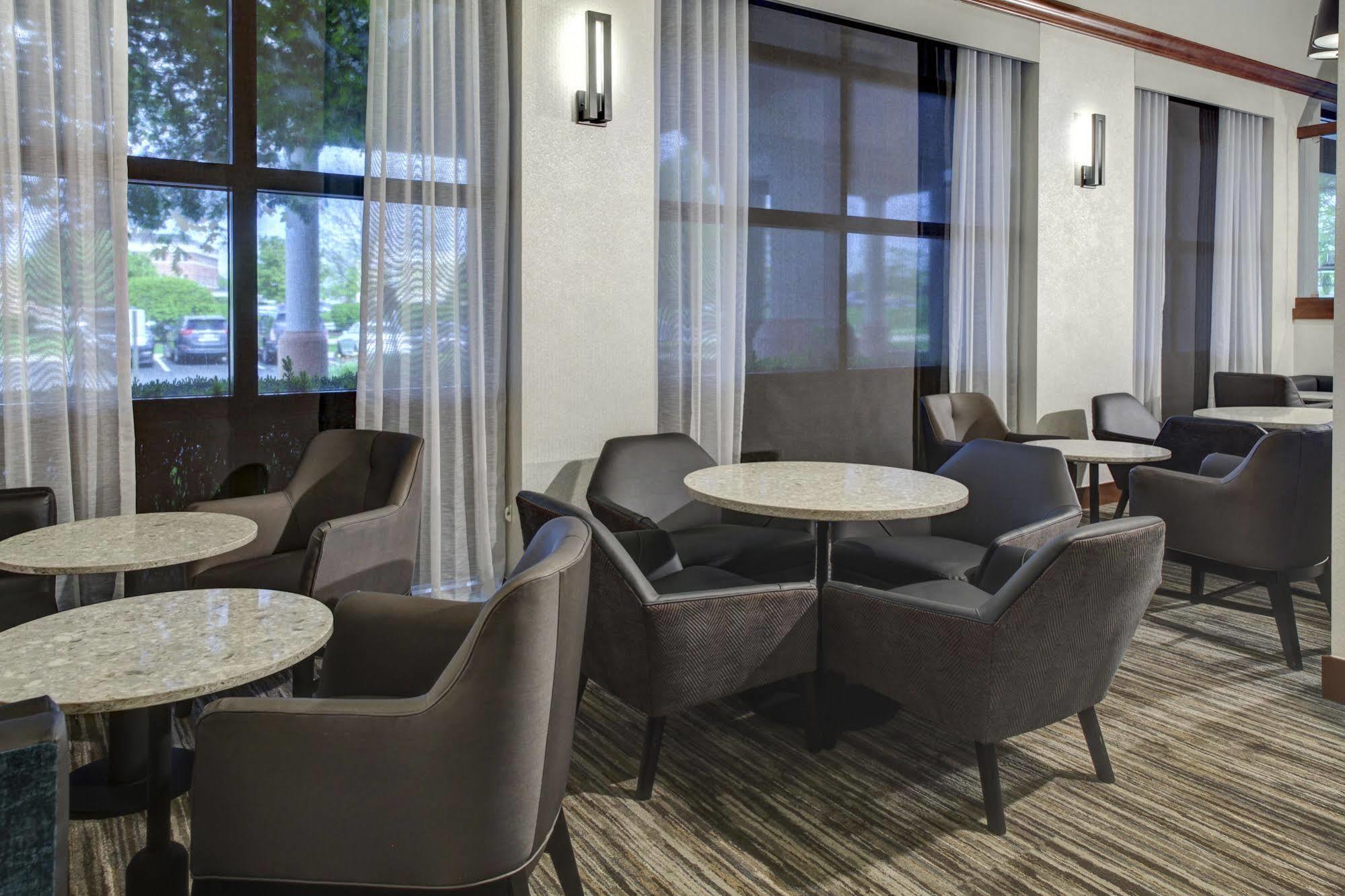 Hyatt Place Memphis Primacy Parkway Exterior photo